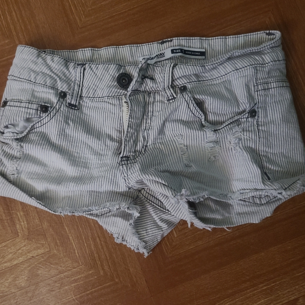 Highway Jeans Gray Striped Denim Shorts Size 1